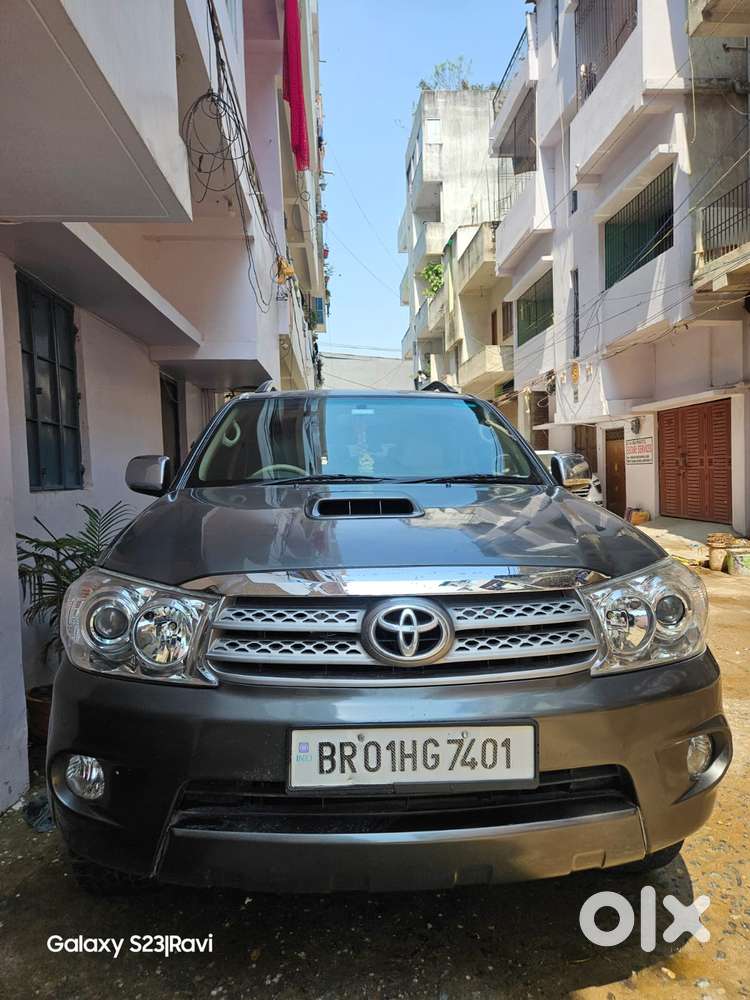 Toyota Fortuner 3.0 4x4 Manual, 2010, Diesel