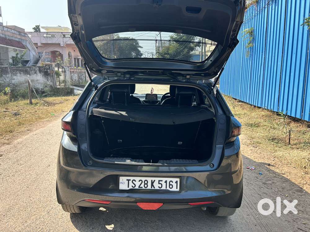 Tata Altroz 1.2 Xz Plus Petrol, 2021, Petrol