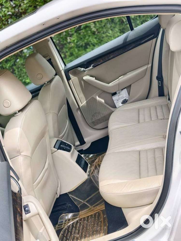 Skoda Octavia Elegance 2.0 Tdi At, 2015, Diesel