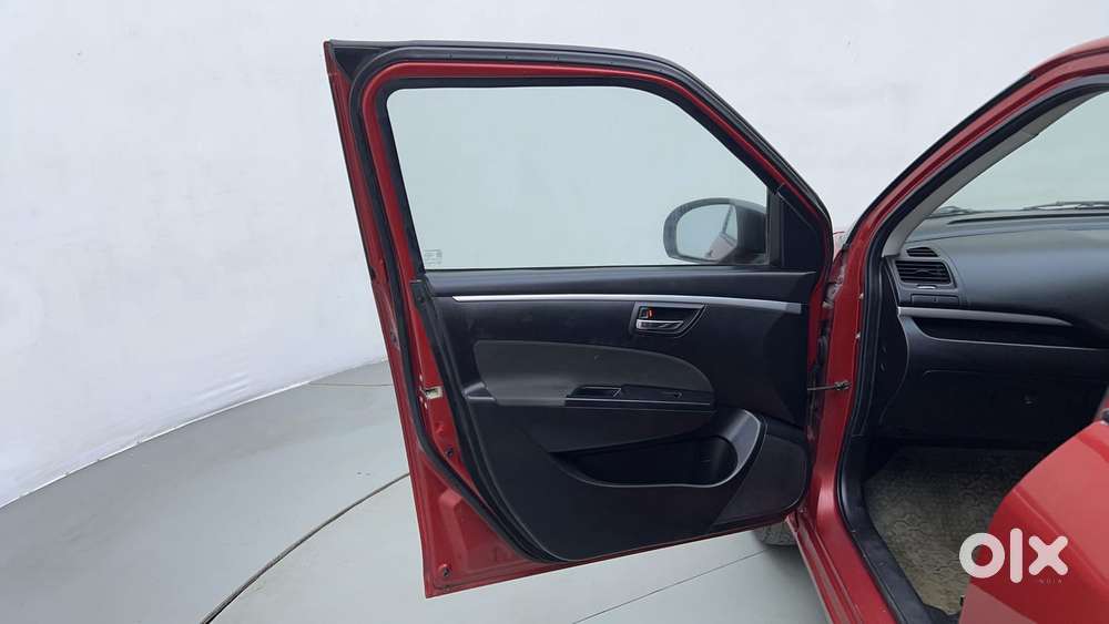 Maruti Suzuki Swift Vvt Vxi, 2012, Petrol