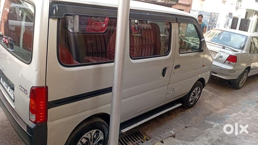 Maruti Suzuki Eeco Smiles 7 Seater Standard, 2011, Petrol