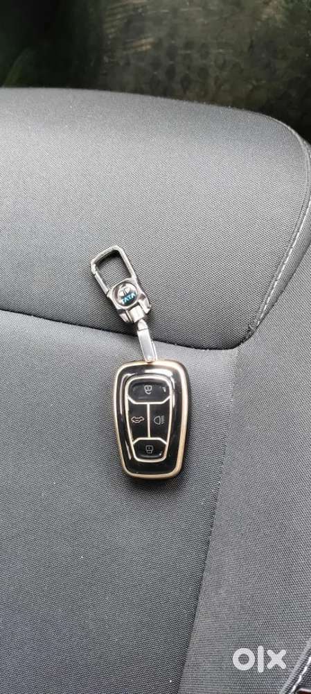 Tata Nexon Creative Plus S Duel Tone 2024 Manufacturing 2024 Registrat