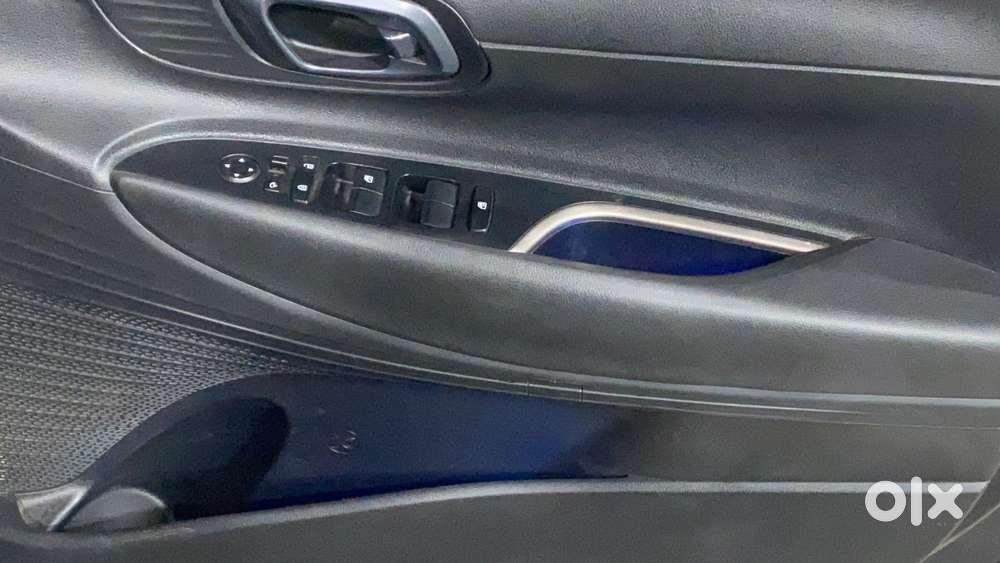 Hyundai New I20 1.2 Asta (o) Ivt, 2023, Petrol