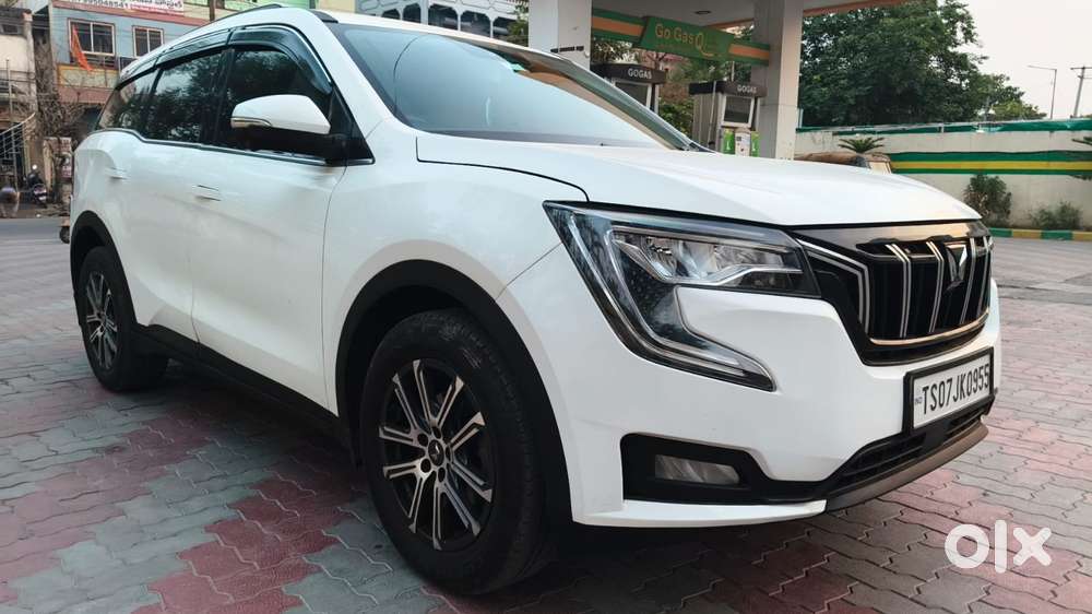 Mahindra Xuv700 2.2 Ax 7 Diesel At Str, 2022, Diesel