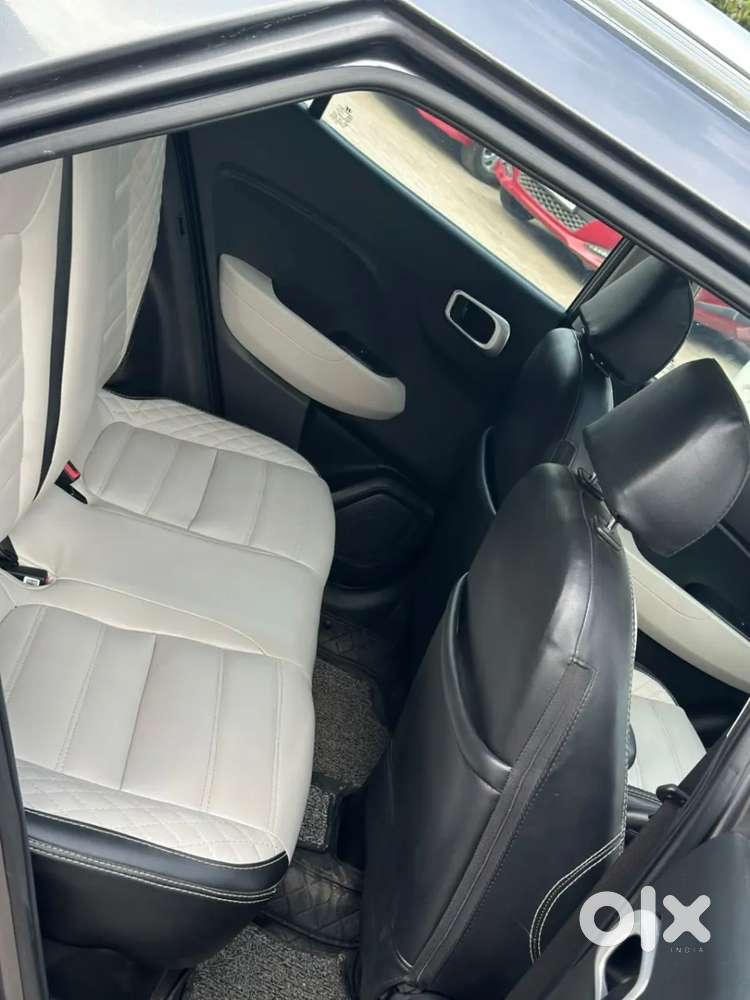 Hyundai Venue Sx (o) Mt 1.5 Diesel, 2023, Diesel