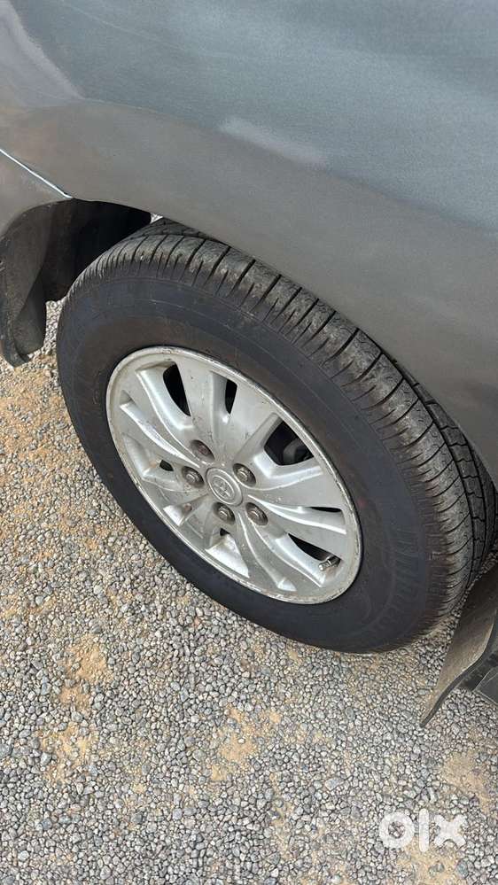 Toyota Innova 2.5 G (diesel) 8 Seater, 2012, Diesel