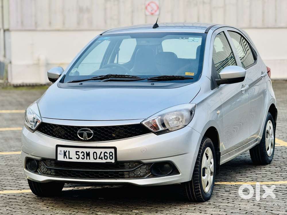 Tata Tiago 1.2 Revotron Xt (o), 2017, Petrol