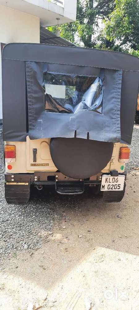 Mahindra 2002 Last Model Jeep Company 4x4   Good Condition.