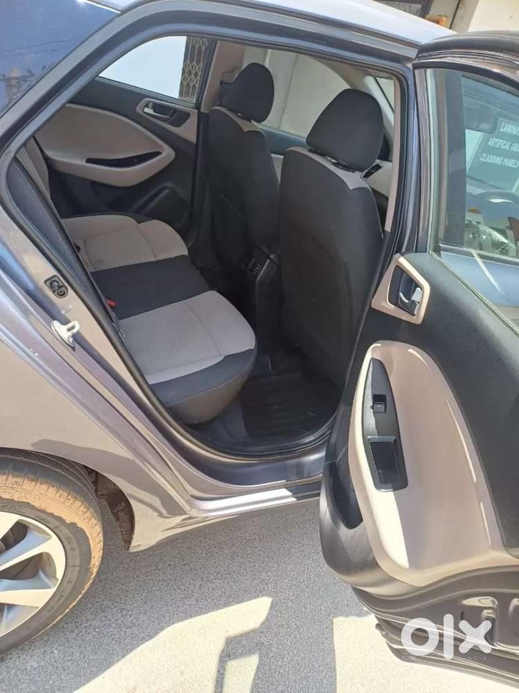 Hyundai Elite I20 Asta Option, 2017, Petrol