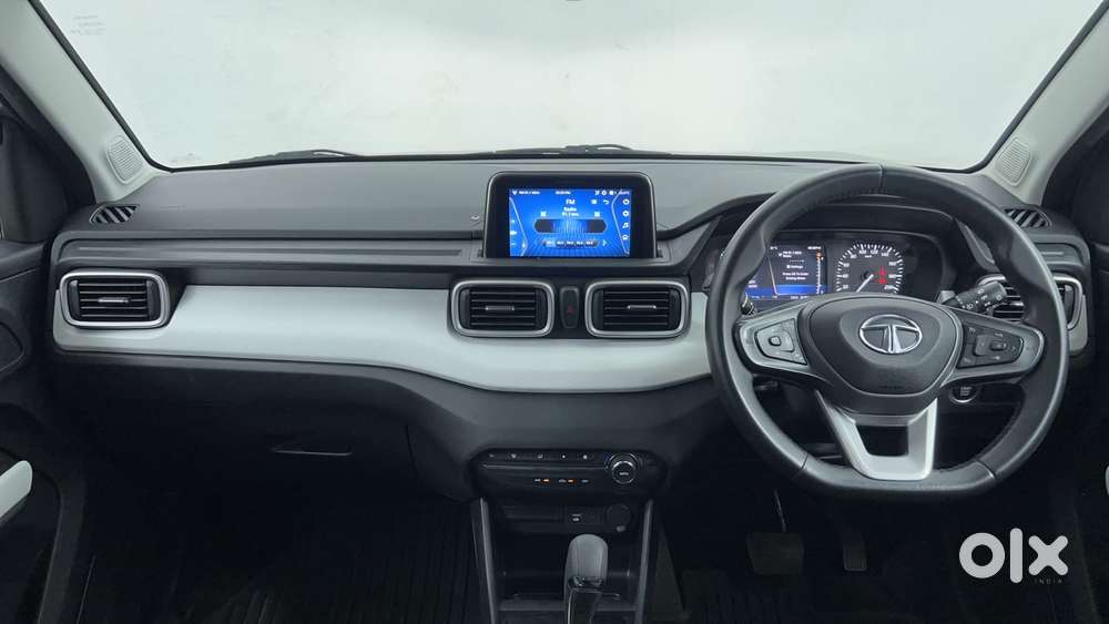 Tata Punch 1.2 Revotron Creative Amt Dual Tone, 2022, Petrol