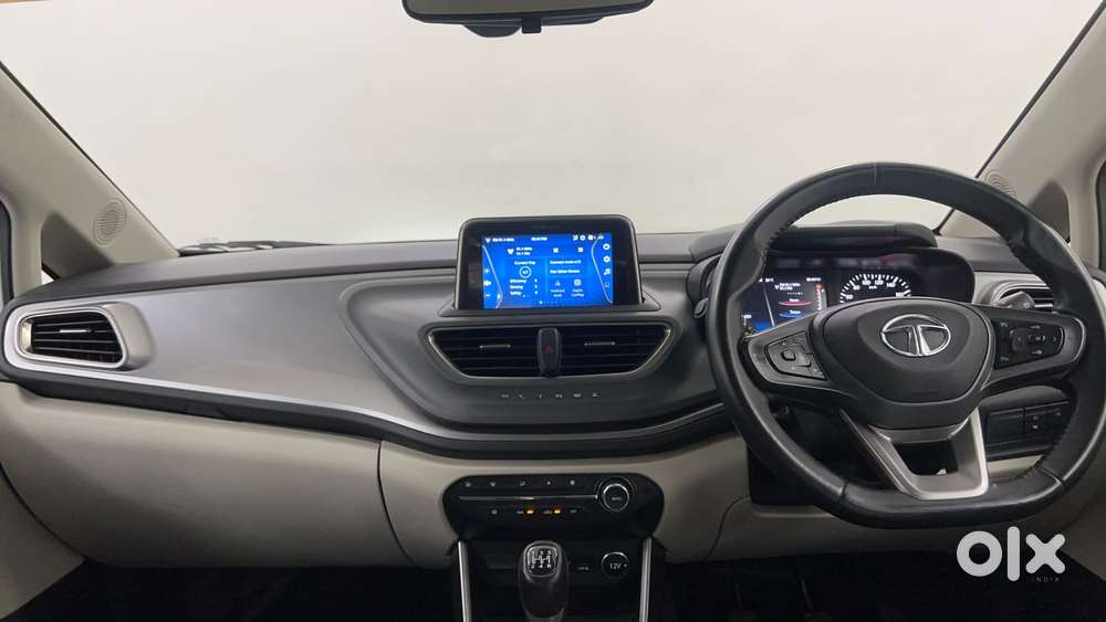Tata Altroz Xz Plus (s) Diesel, 2023, Diesel