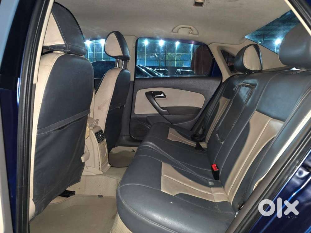 Volkswagen Vento Petrol Highline, 2011, Petrol