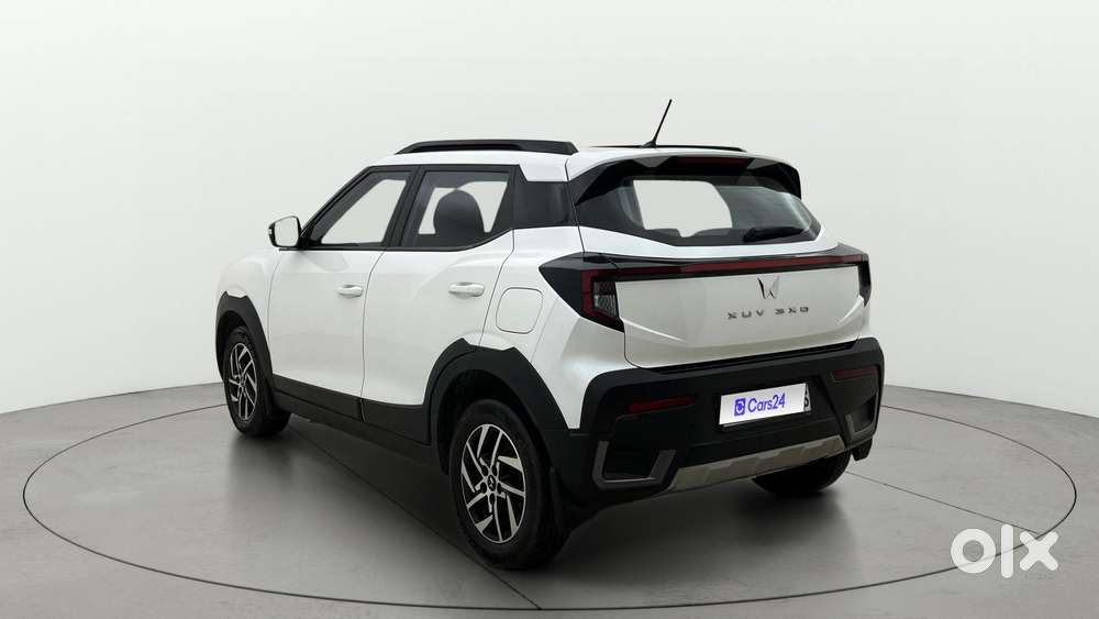 Mahindra Xuv 3xo Ax5 1.5 Diesel Autoshift Plus, 2024, Diesel