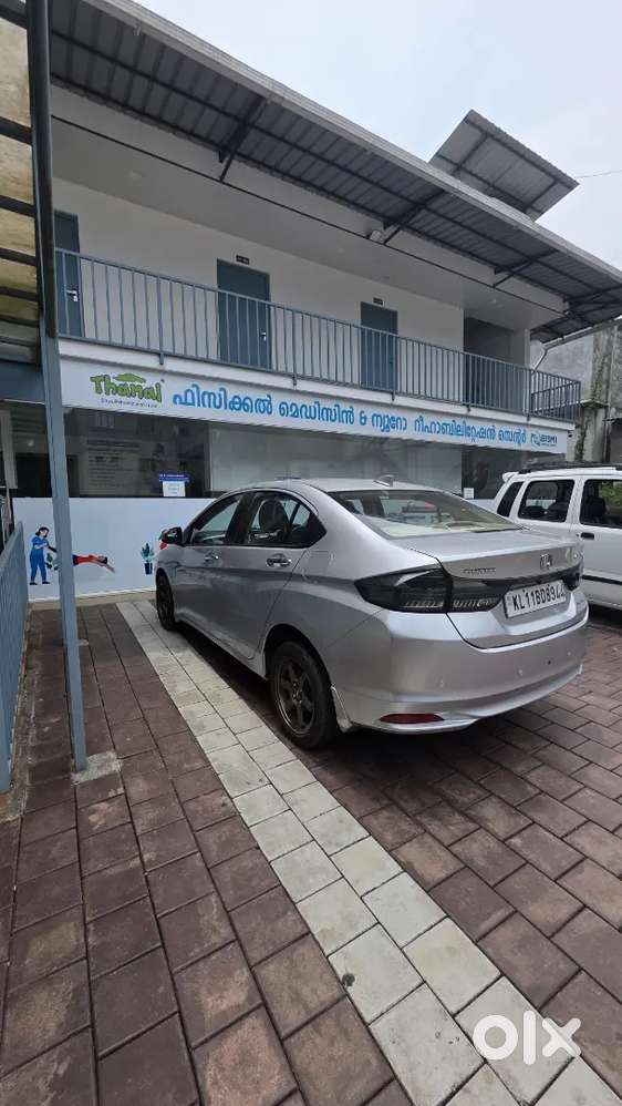 Honda City 2016 Petrol Automatic We'll Maintained Car