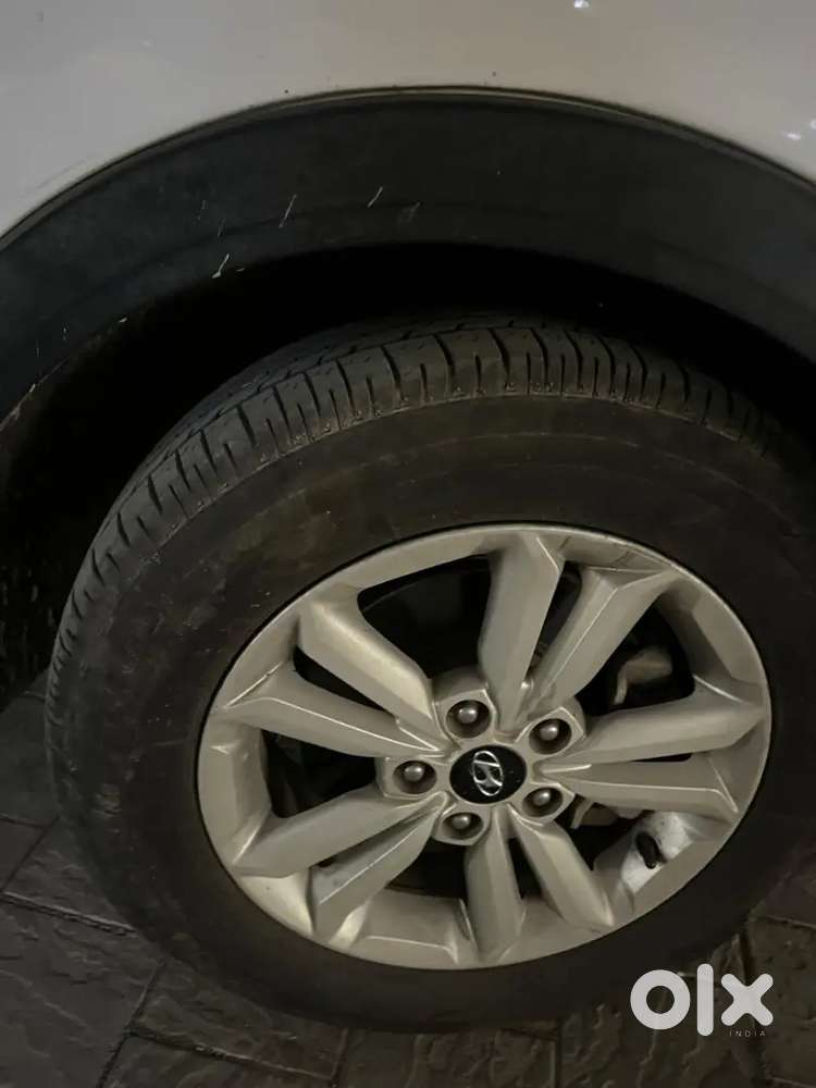 Hyundai Creta 2016 Diesel 990000 Km Driven