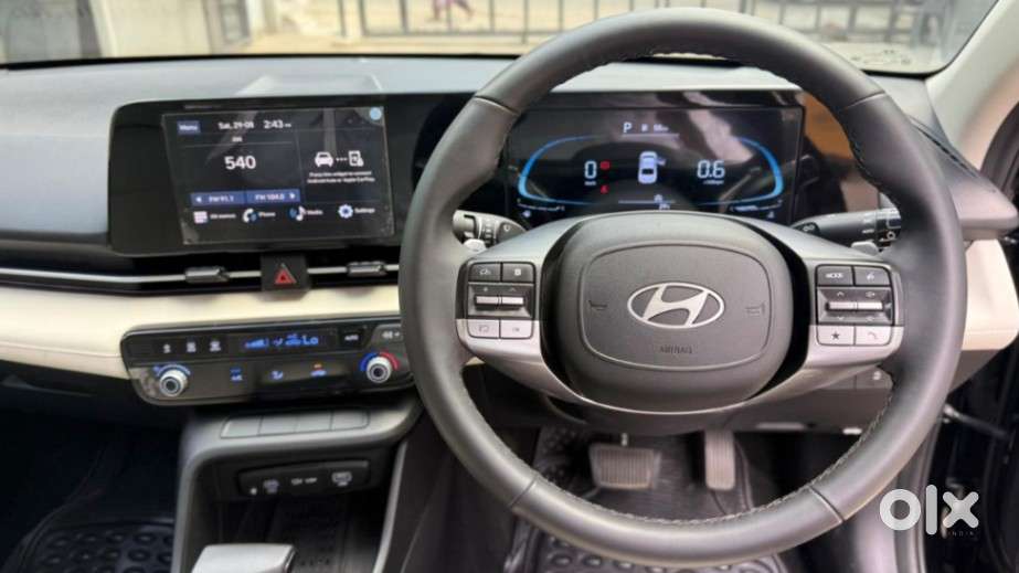Hyundai Verna Sx 1.5 Petrol Ivt, 2023, Petrol