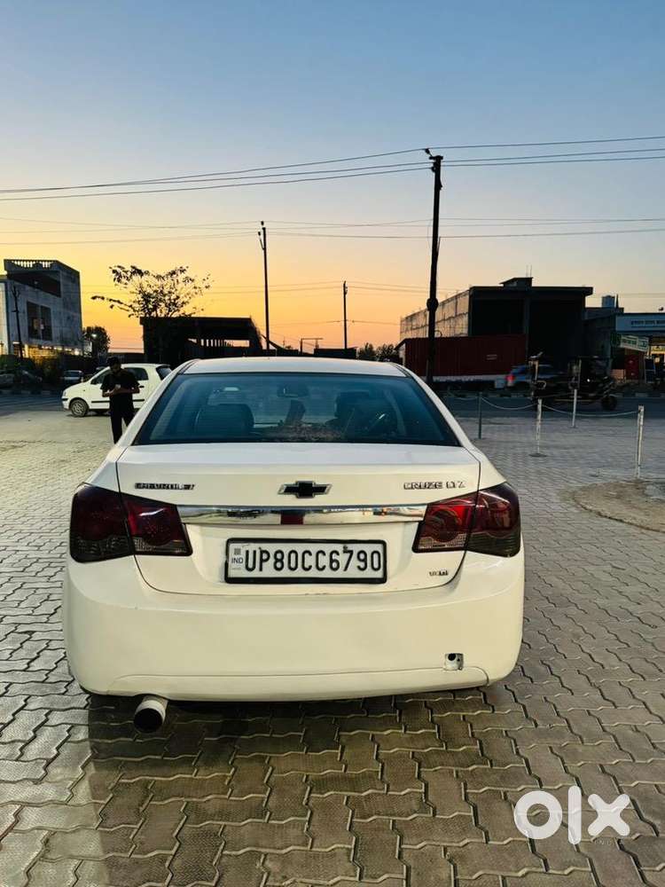 Chevrolet Cruze Diesel (sunroof)