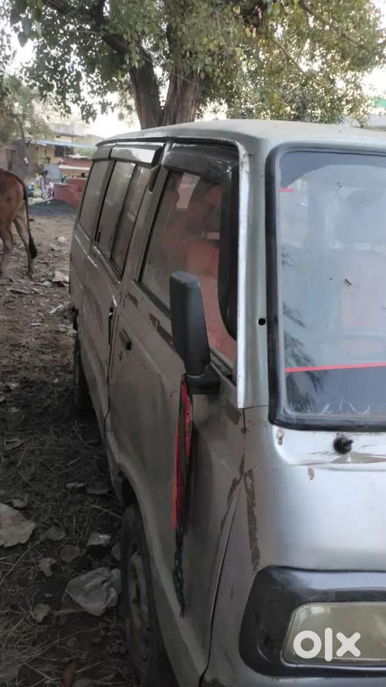 Maruti Suzuki Omni 2010