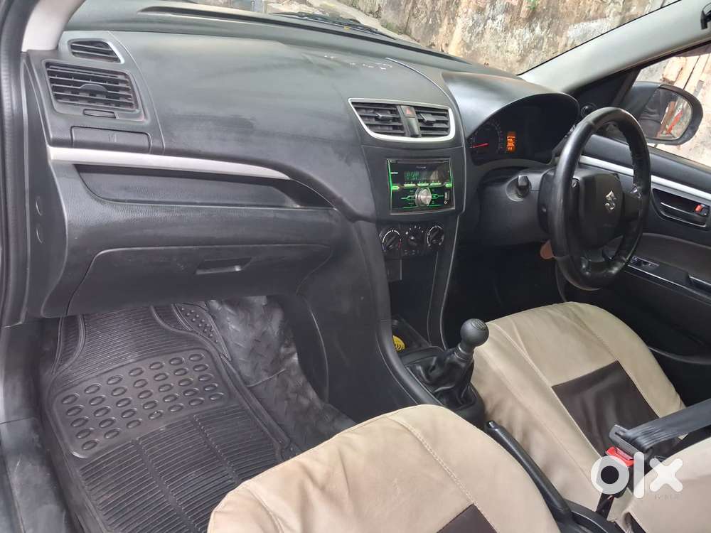 Maruti Suzuki Swift Lxi Optional-o, 2017, Petrol