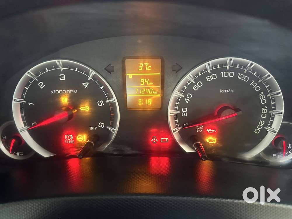 Maruti Suzuki Swift Dzire Zdi Bsiv, 2015, Diesel