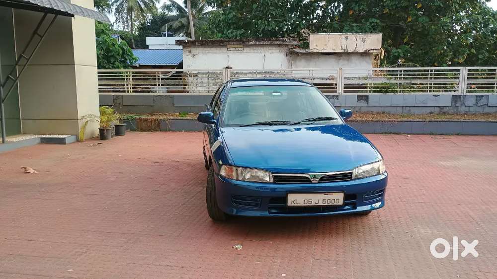 Mitsubishi Lancer 2000