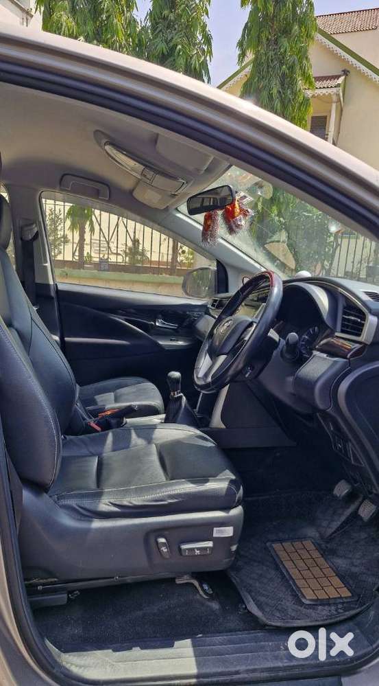 Toyota Innova Crysta 2.4 Z 7 Str, 2016, Diesel