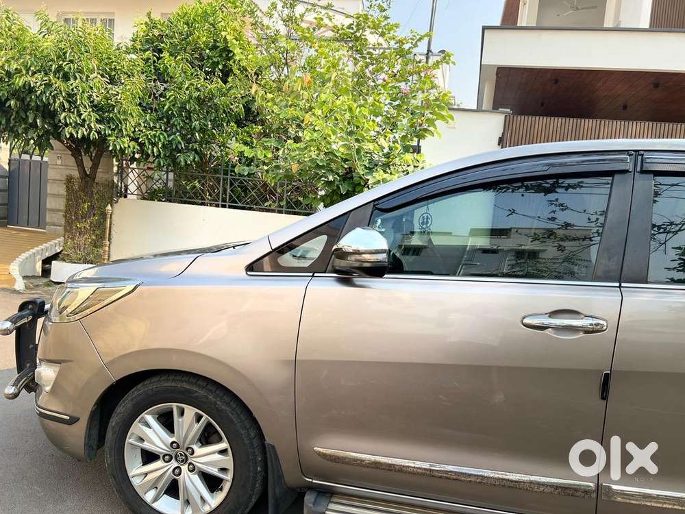 Toyota Innova Crysta 2.8 Z Automatic 2016