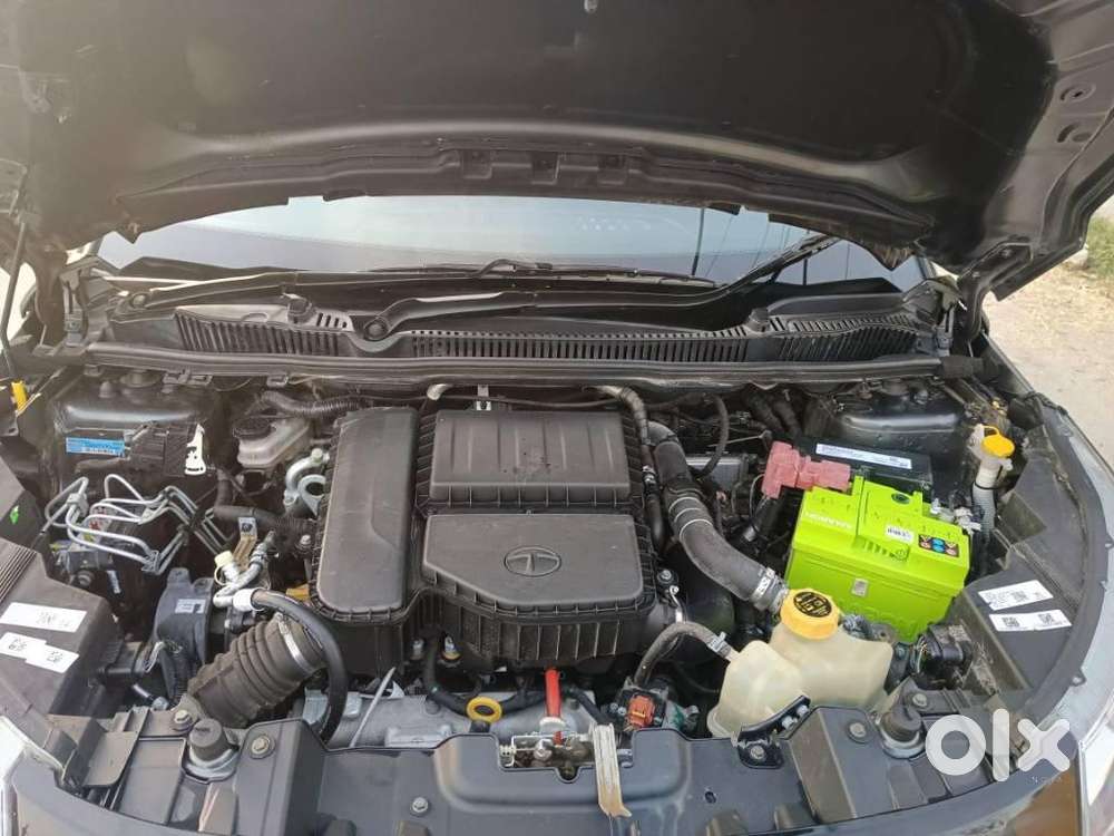 Tata Nexon 1.2 Revotron Xma Amt (s), 2022, Diesel