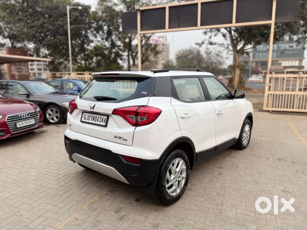 Mahindra Xuv300 W8 Option, 2024, Petrol