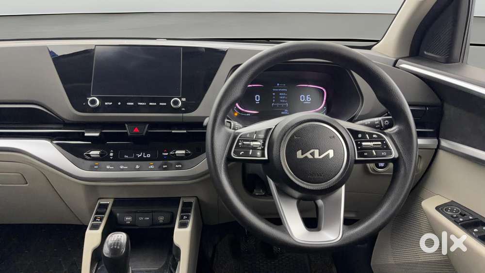 Kia Carens 1.5 Prestige Plus 7 Str Imt, 2022, Petrol