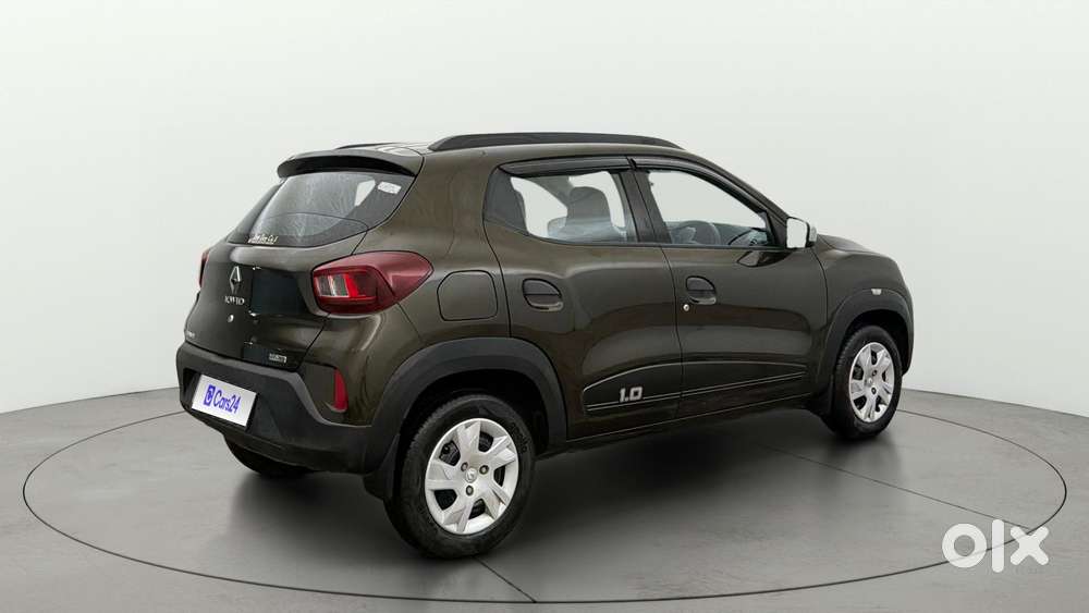 Renault Kwid 1.0 Rxt Amt, 2022, Petrol
