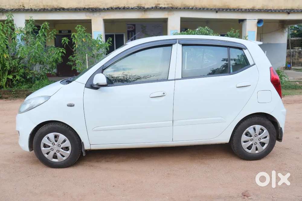 Hyundai I10 Sportz 2011(paper Valid Till 2031)