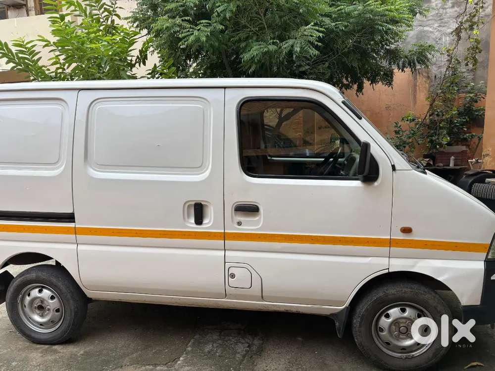 Maruti Suzuki Eeco 2023 Petrol 82549 Km Driven