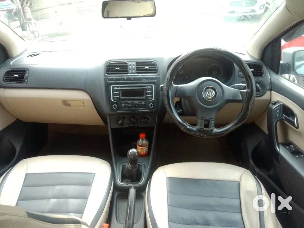 Volkswagen Polo Petrol Highline 1.2l, 2013, Petrol