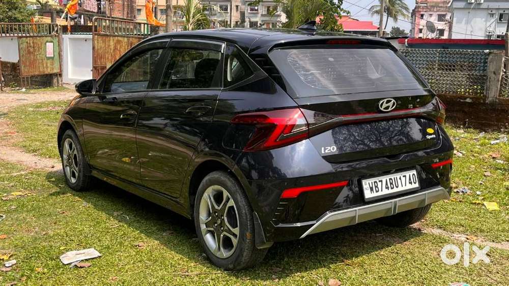 Hyundai I20 Sportz 1.2 Mt Dual Tone, 2024, Petrol