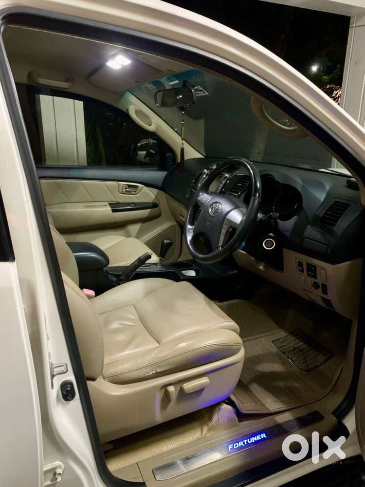Toyota Fortuner 2014 Diesel 100000 Km Driven