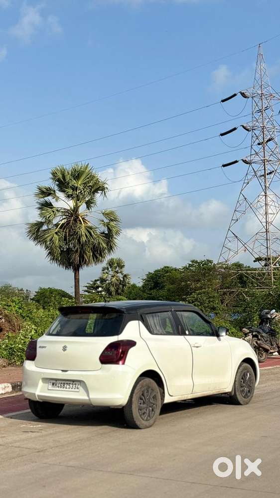 Maruti Suzuki Swift Vxi + Manual, 2021, Petrol