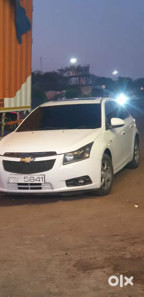 Chevrolet Cruze 2011 Ending  Diesel Good Condition
