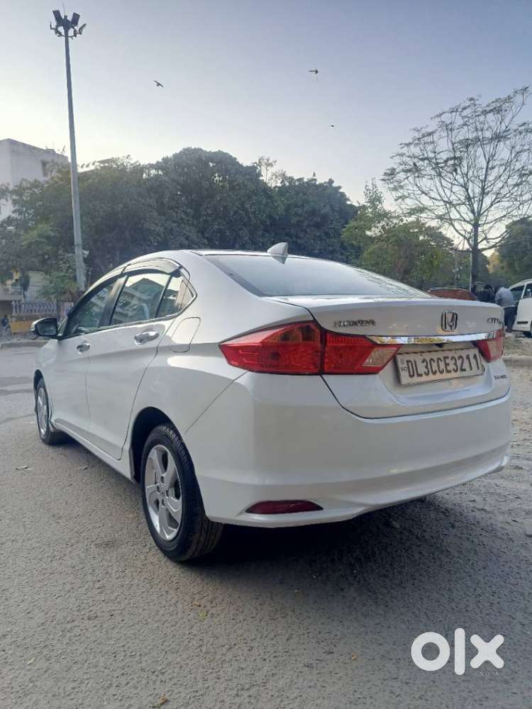 Honda City 1.5 V Cvt I-vtec Mt, 2016, Petrol