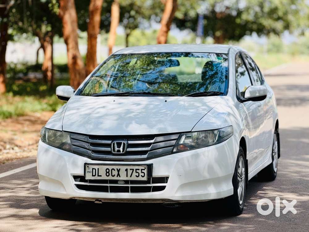 Honda City (petrol) 2011/2nd Owner Only 63k Kms Driven