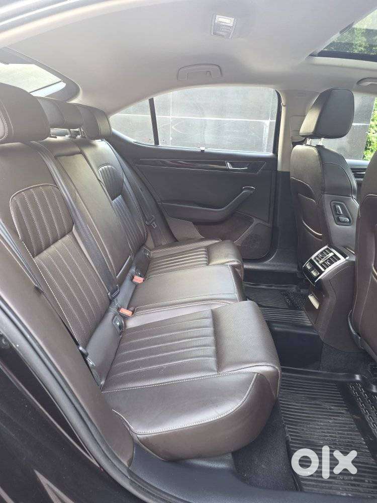 Skoda Superb 2.0 Tsi At L&k, 2020, Petrol