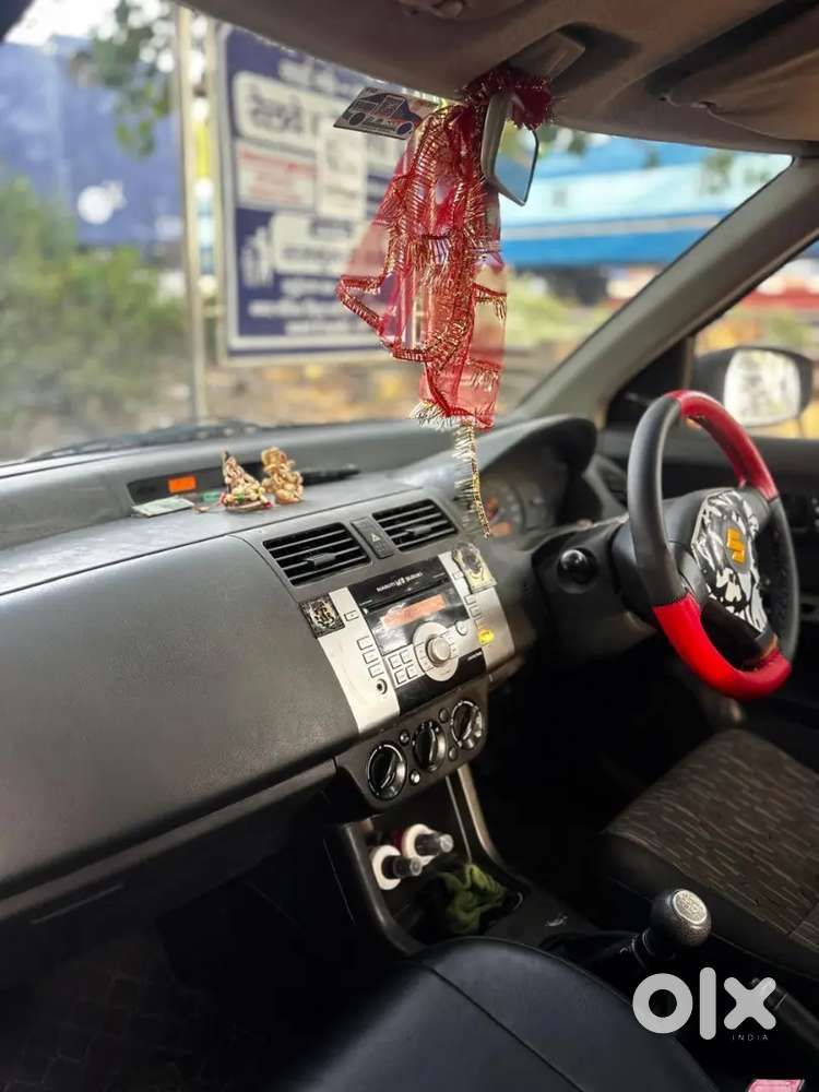 Maruti Suzuki Swift Dzire 2011 Petrol 80000 Km Driven