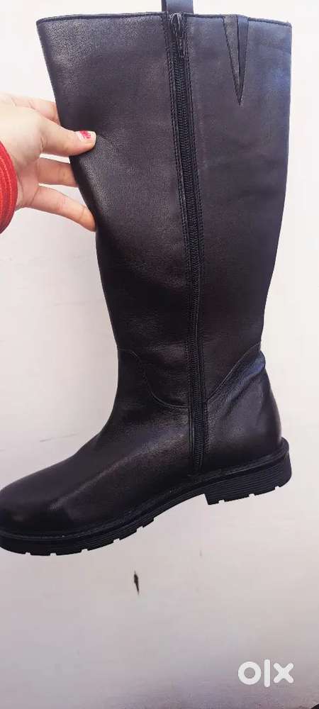 Boot for women - Women in Lacchipura Phase 2, Varanasi - 1860031481