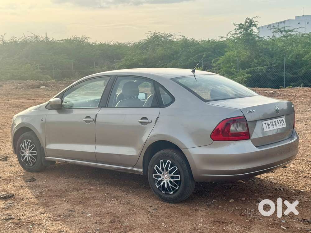 Skoda Rapid 1.6 Tdi Ambition Plus, 2012, Diesel