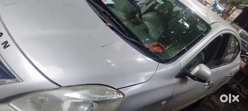 Nissan Sunny Xv 2011