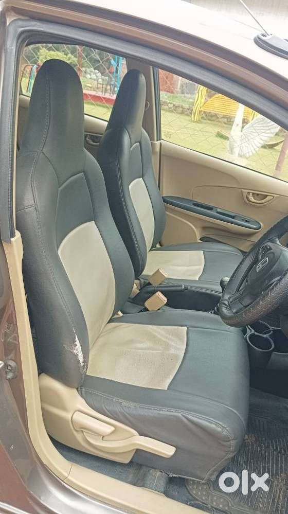Honda Brio S (o) Mt, 2015, Petrol