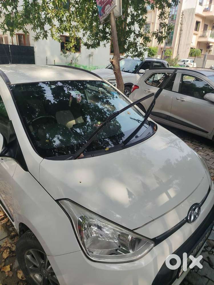 Hyundai Grand I10 Asta 2016