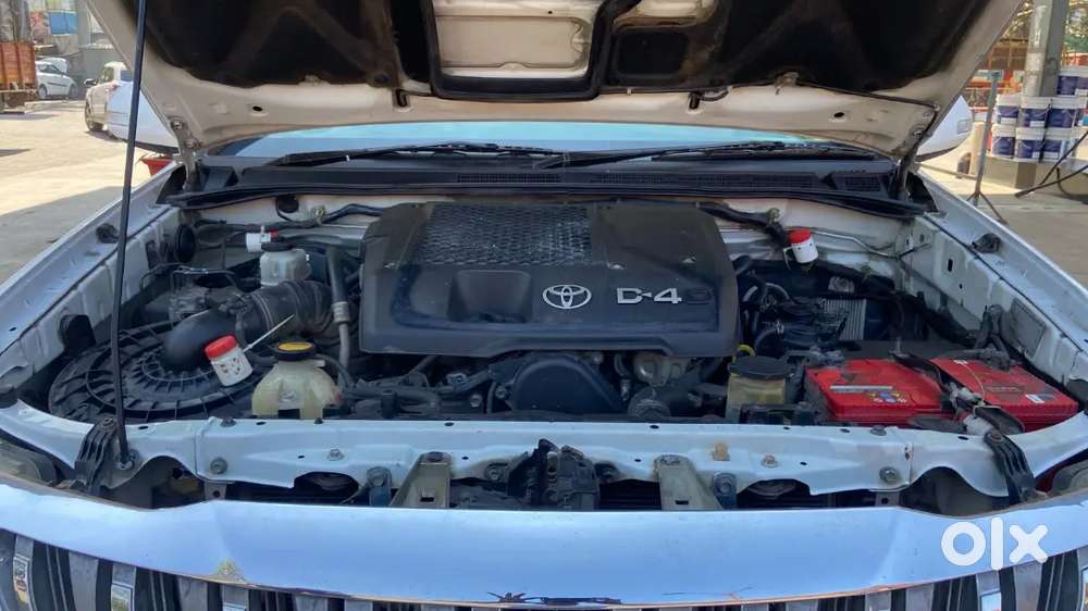 Toyota Fortuner 2012 Diesel 150000 Km Driven