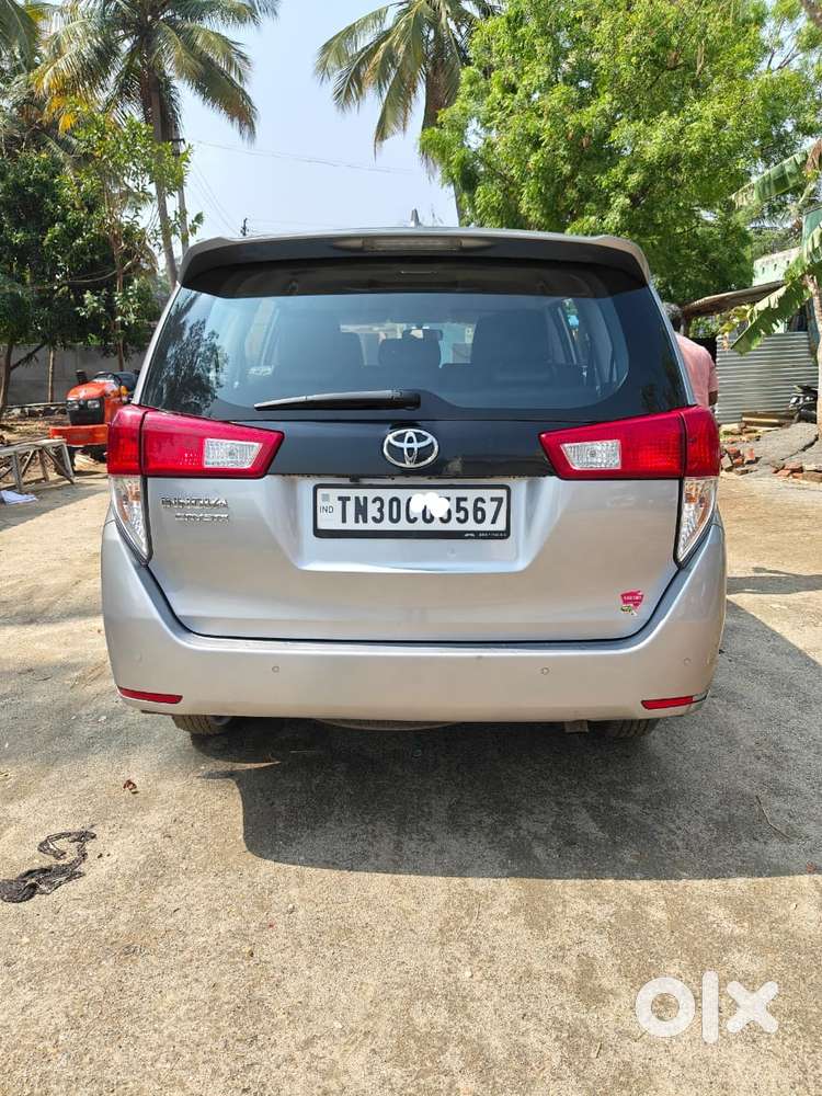 Toyota Innova Crysta [2020-ongoing] 2.4 Gx 8 Str, 2024, Diesel