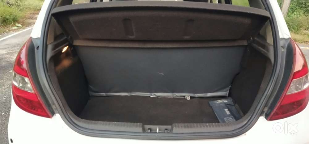 Hyundai I20 Magna, 2010, Petrol